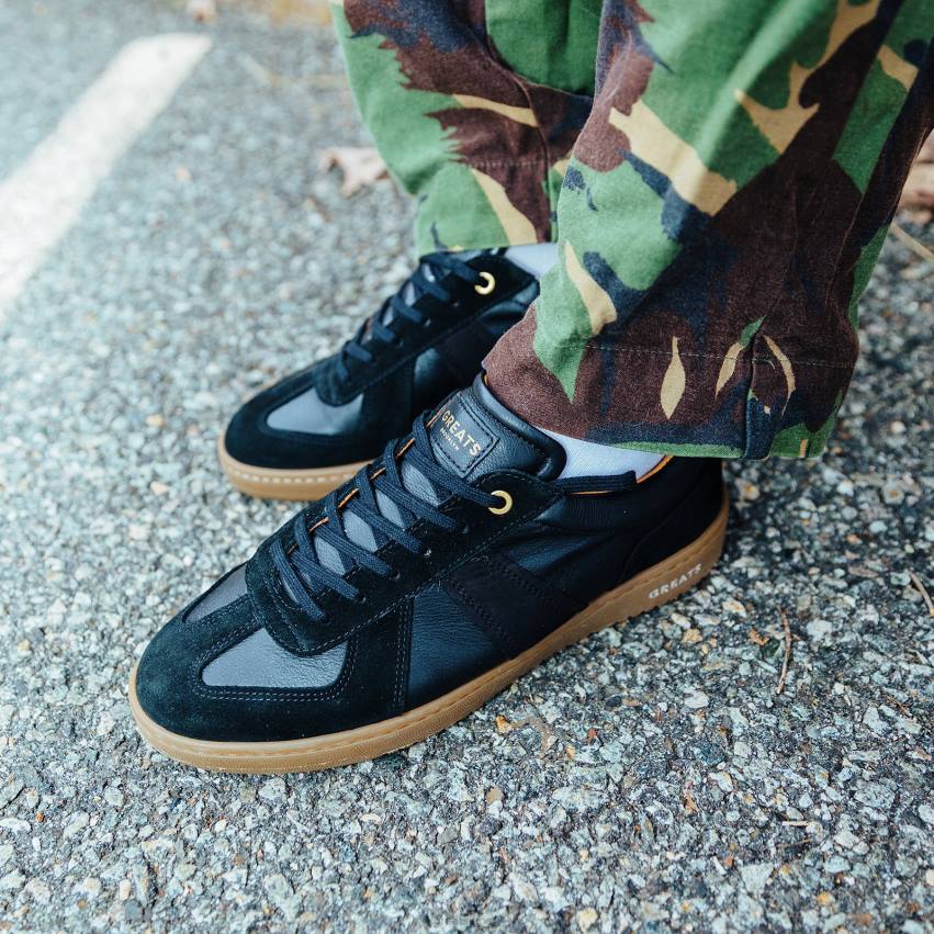 靴 ネロガム GREATS ガットスニーカー F40N36